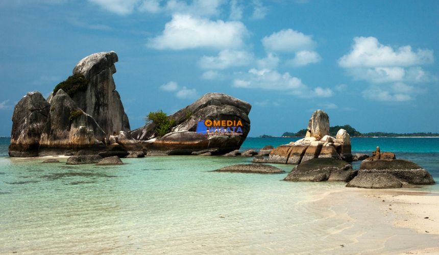 Daya Tarik Utama Pantai Kuku Burung