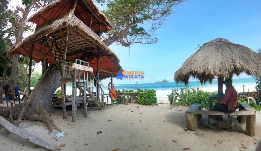 Daya Tarik Utama Pantai Sendiki