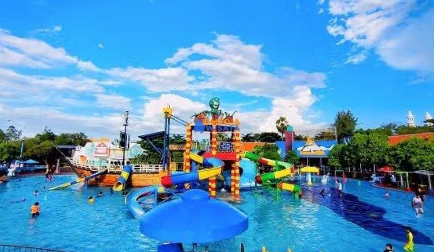 Daya Tarik Utama Wisata Bahari Lamongan