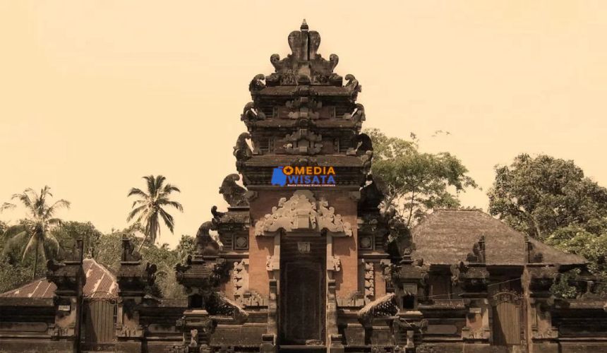 Daya Tarik Wisata Pura Luhur Rambut Siwi