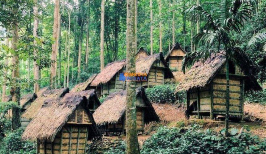 Kampung Baduy – Wisata Budaya yang Autentik