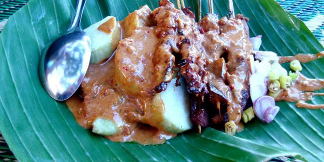 Makanan Khas Jogja- Sate Kere