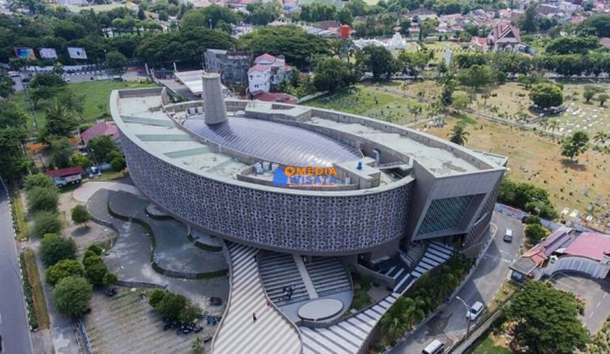 Museum Tsunami Aceh
