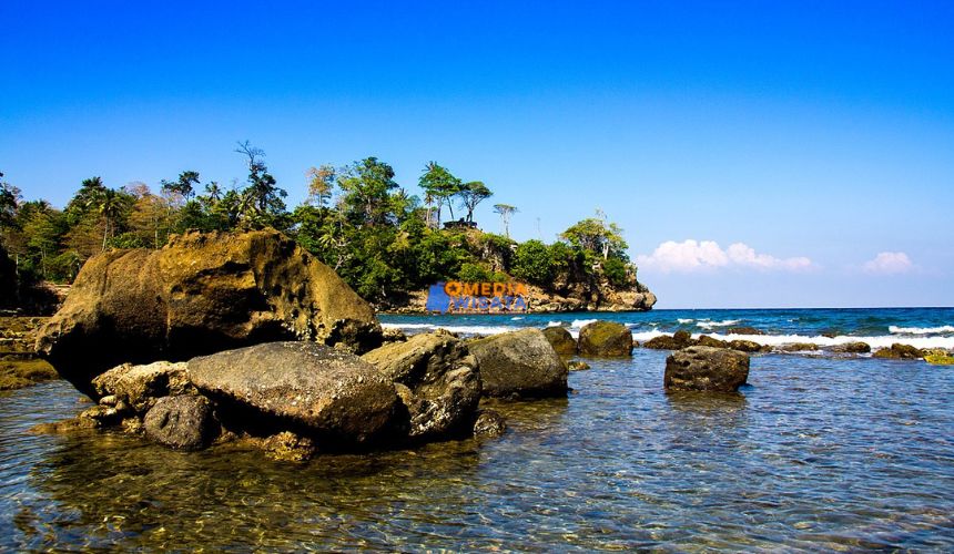 Pantai Anoi Itam