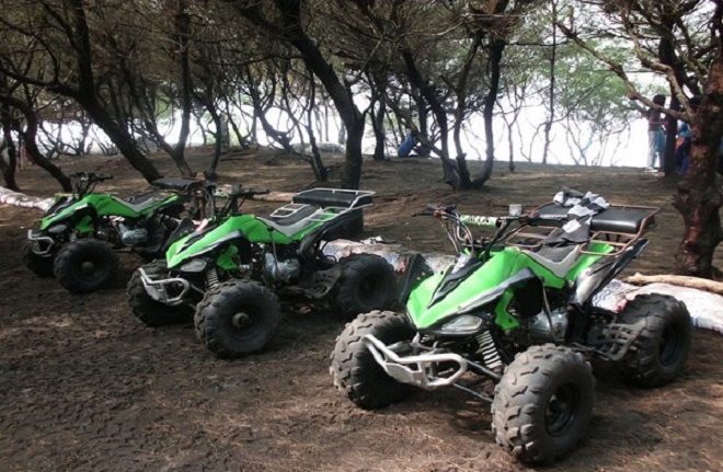 Pantai Goa Cemara- ATV di Pantai Goa Cemara