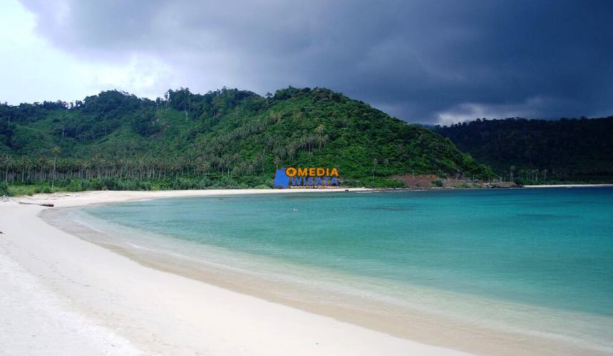 Pantai Lampuuk