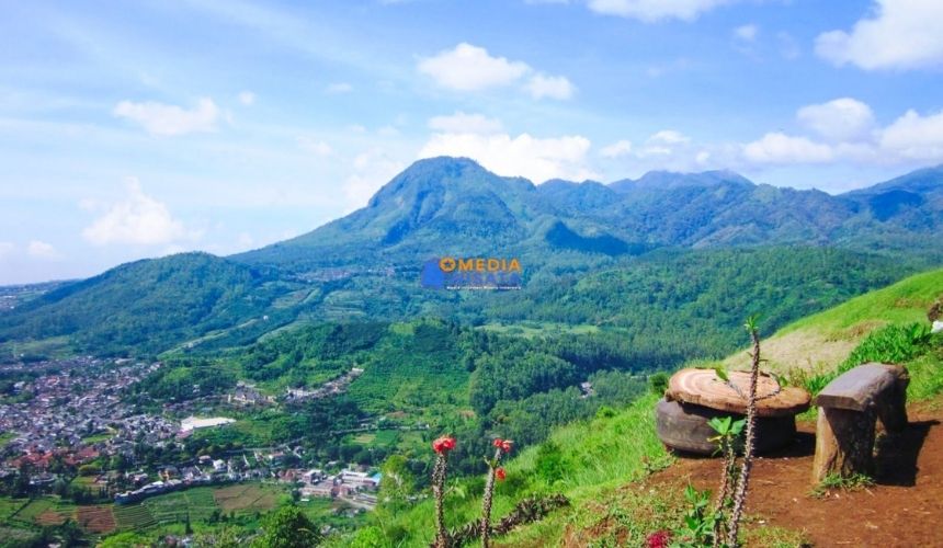 Paralayang Batu (Gunung Banyak)