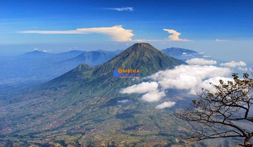 Puncak Gunung Burni Telong
