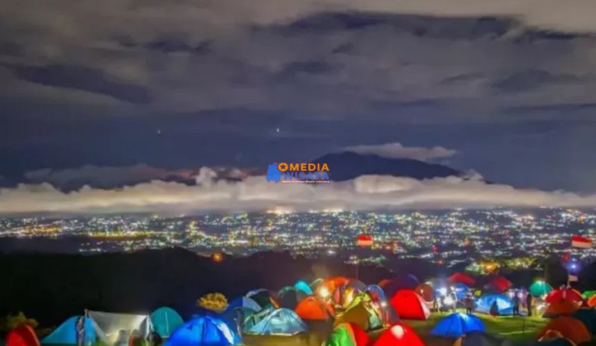 Puncak Jaas – Camping dan Citylight View