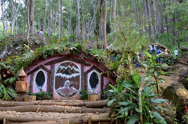 Tempat Wisata Alam di Jogja- Seribu Batu Songgo Langit